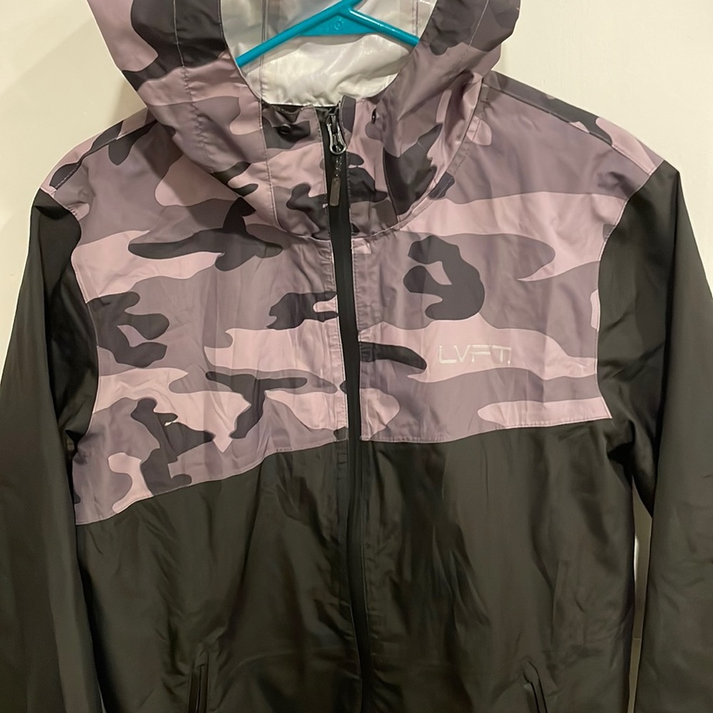 LVFT LIVE fit Rain jacket